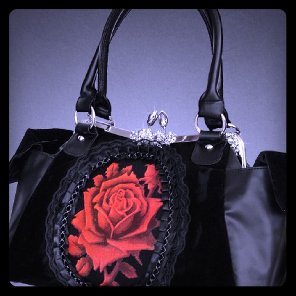 Red Rose Gothic Beauty Restyle Handbag Purse